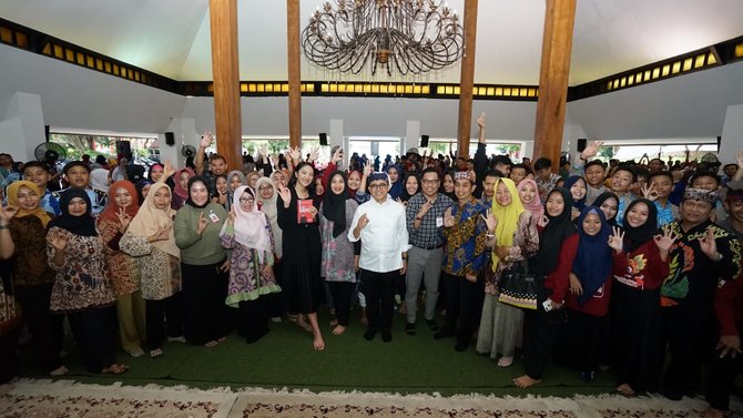 pemkab banyuwangi gelar seri diskusi inspirasi bersama staf khusus putri tanjung