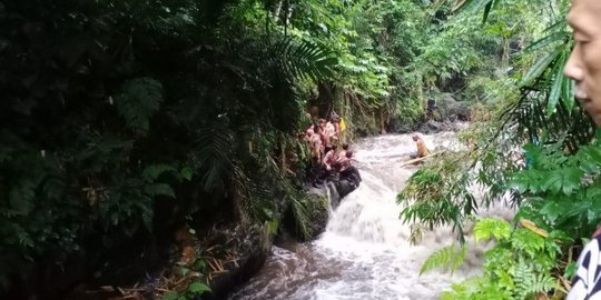 Update Siswa SMP 1 Turi Hanyut, 7 Meninggal dan 3 Belum Terkonfirmasi