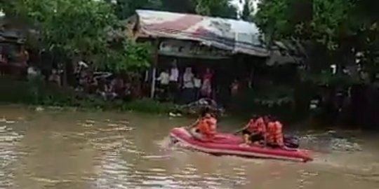 Berenang di Sungai Depan Sekolah, Siswa SMA di Karawang Hilang Terbawa Arus