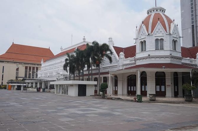 balai pemuda kota surabaya