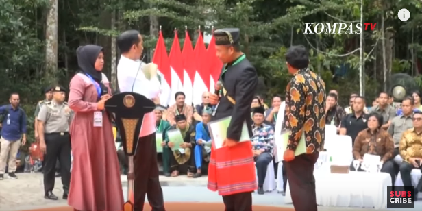 momen wanita asal pelalawan teriak ke jokowi