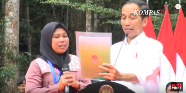 momen wanita asal pelalawan teriak ke jokowi