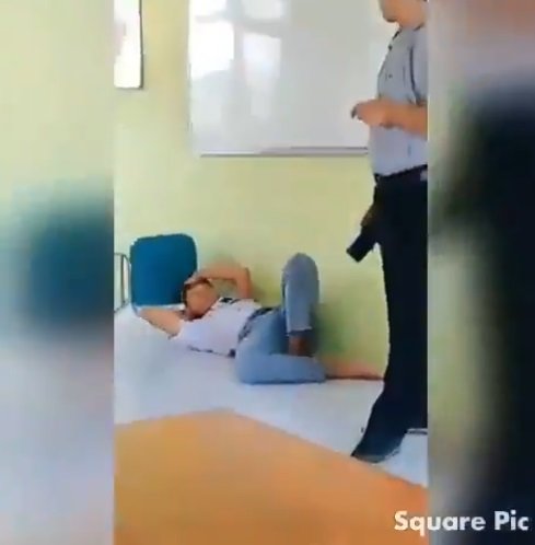 siswa tidur di kelas