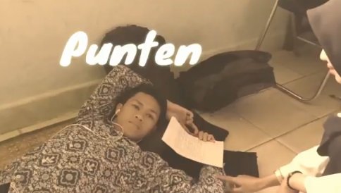 siswa tidur di kelas