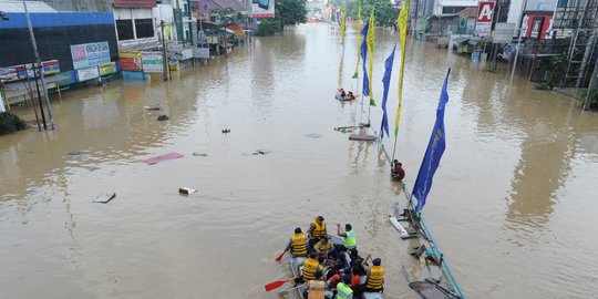 Banjir Kepung Jakarta, Ratusan Sekolah Diliburkan
