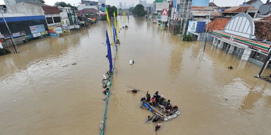 Banjir Jakarta, Polda Metro Buka 3 Ruas Tol untuk Pengendara Roda Dua