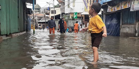 Tiga RT di Kampung Melayu Besar Terendam Banjir