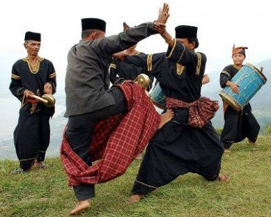 7 macam olahraga bela diri asal indonesia