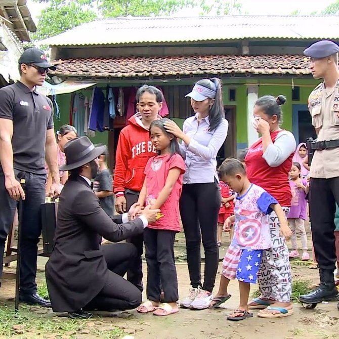 Deretan Momen Kocak di Program Uang Kaget, Ini Sosok Host-nya Soraya