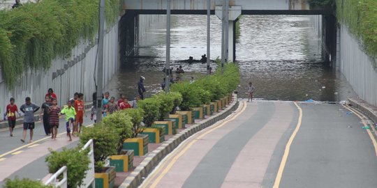 Tidak Bisa Dilalui, Terowongan Angkasa Terendam Banjir