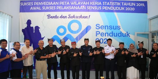 Bupati Anas Minta Camat dan ASN Sosialisasikan Sensus Penduduk 2020