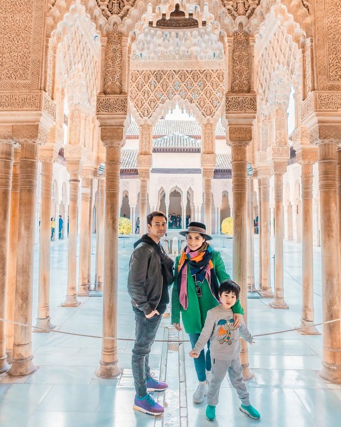 raffi ahmad dan nagita slavina di alhambra