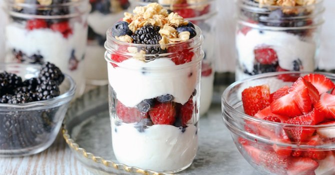 6 cara membuat yogurt berbagai kreasi
