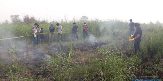 Aksi 2 Pembakar Lahan di Rohil Terekam di Aplikasi Dasbor Lancang Kuning