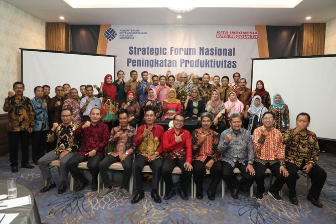 dirjen binalattas bambang satrio lelono dalam pembukaan rakor strategic forum nasional peningkatan produktivitas