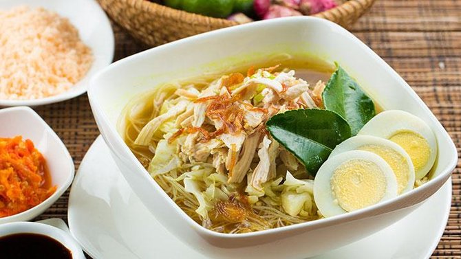 soto lamongan salah satu masakan dari jawa timur