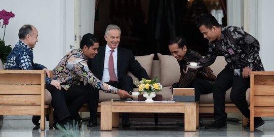 Bertemu Jokowi, Tony Blair dan Masayoshi Son Bahas Ibu Kota Baru RI