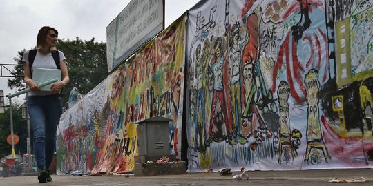 Mural Bermuatan Protes Hiasi Revitalisasi Taman Ismail Marzuki