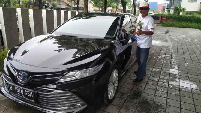 mobil hybrid toyota meriahkan jamnas axic di karawang