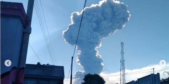 Fakta dan Potret Terbaru Erupsi Merapi, Hujan Abu Sampai Solo