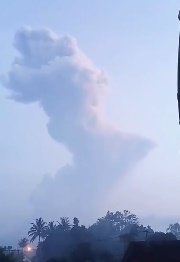 erupsi merapi