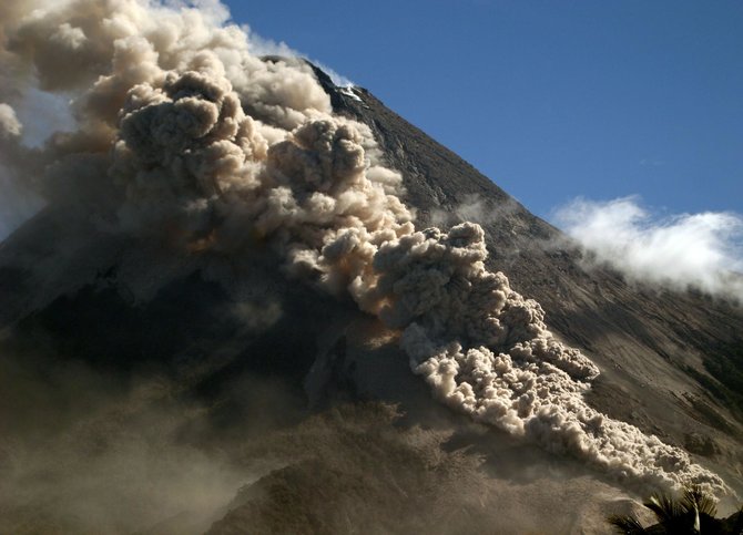 gunung merapi