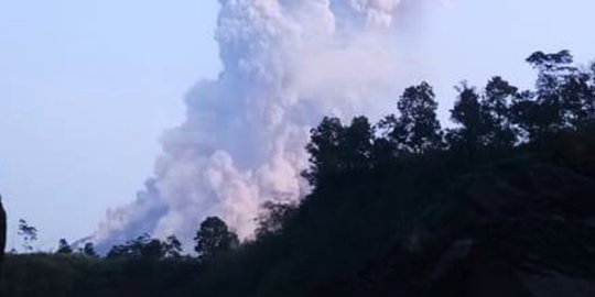 BPPTKG: Erupsi Gunung Merapi Didominasi Material Gas