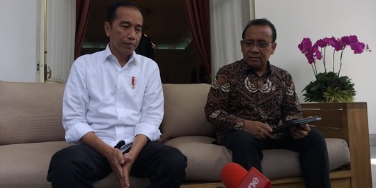 Jokowi Belum Bahas Pelarangan WNA Masuk Indonesia