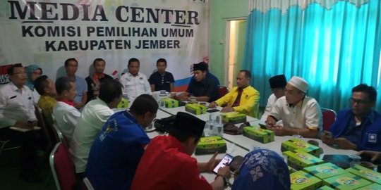 Merencanakan Koalisi Besar Melawan Calon Petahana di Pilkada Jember