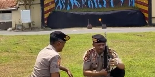 berpribadi mulia rendah hati rev1