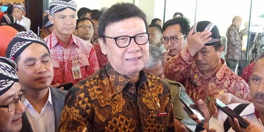 Menteri Tjahjo Sebut Pemerintah Pusat Hapus Pegawai Honorer di 2023