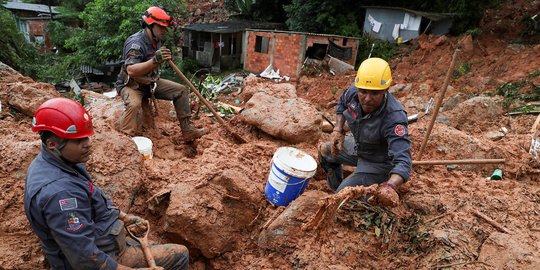 Hujan Lebat Picu Longsor di Brasil, 17 Tewas