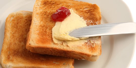 10 makanan yang bisa memperburuk gejala flu dan demam yang kamu alami