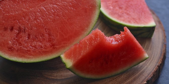 5 Manfaat Semangka yang Baik Untuk Tubuh Jika Sering Dikonsumsi