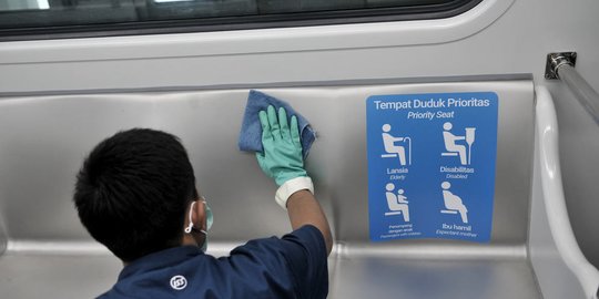 di tempat umum rev2