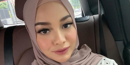 9 Potret Aurel Hermansyah Kenakan Hijab, Cantik Bikin Pangling