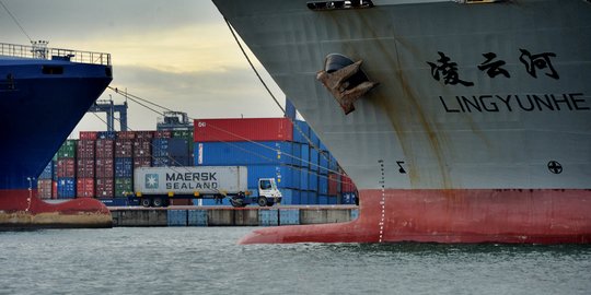 Perlambatan Ekonomi Global dan Virus Corona Perparah Defisit Perdagangan RI