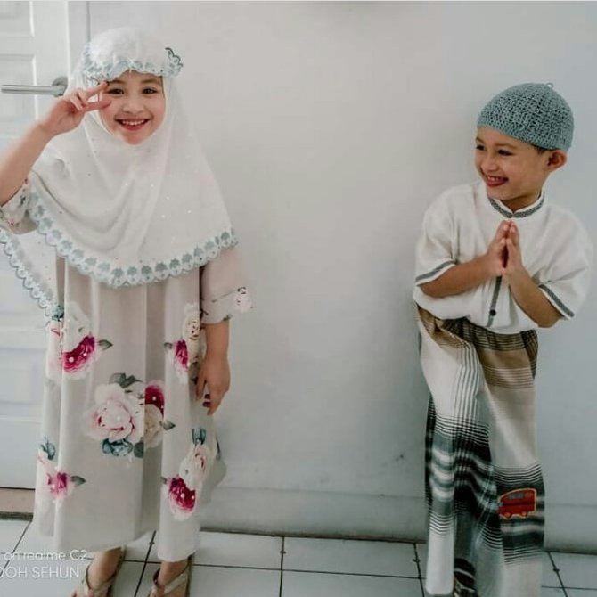 anak arumi dan emil