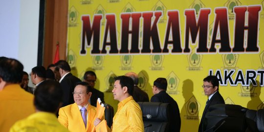 Polemik Kepengurusan DPD Golkar Siak Usai Kabar Kembalinya Syamsuar