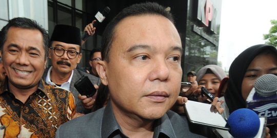 Pimpinan DPR Nilai Harus Ada Pembatasan WNA Asing ke Indonesia
