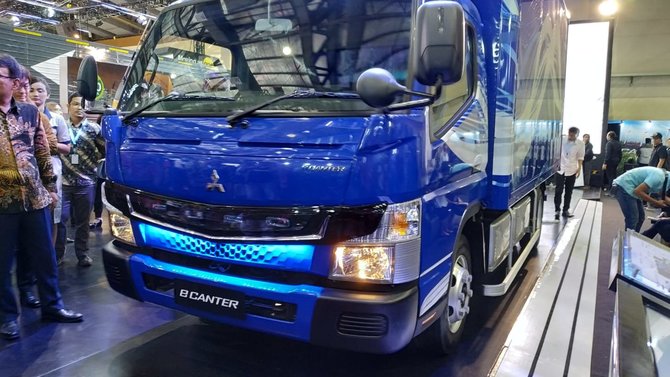 booth mitsubishi fuso di giicomvec 2020