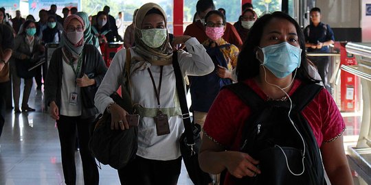 Hadapi Corona, Pemerintah Diminta Tiru Singapura Bagikan Masker Untuk Warga