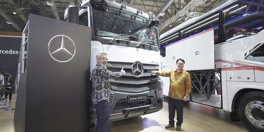 Daimler Indonesia Pamerkan Kendaraan Komersial Masa Depan di GIICOMVEC 2020