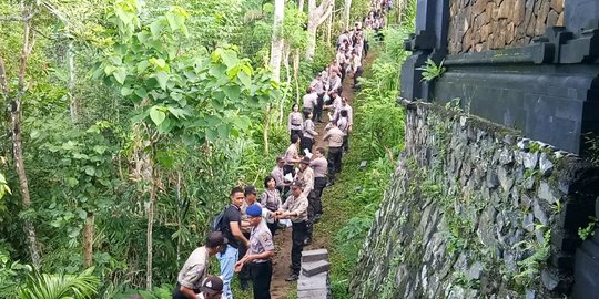 1.000 Tangga Hubungkan Pura Penataran Agung-Puncak Gunung Kembar Kenusut Dibangun