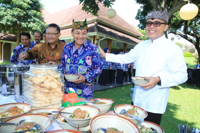 walikota malang dan bupati banyuwangi saling berbagi tips pengembangan daerah