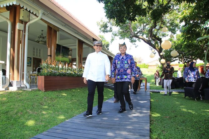 walikota malang dan bupati banyuwangi saling berbagi tips pengembangan daerah