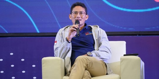 IHSG Terimbas Virus Corona, Sandiaga Sarankan Investor Ambil Posisi Selektif Beli
