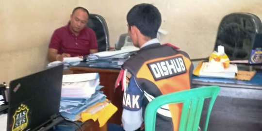 Bermodal Baju  Dishub Pria  di  Palembang  Lakukan Pungli ke 