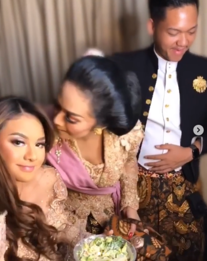 aurel sempat kecewa dengan ibu kandung