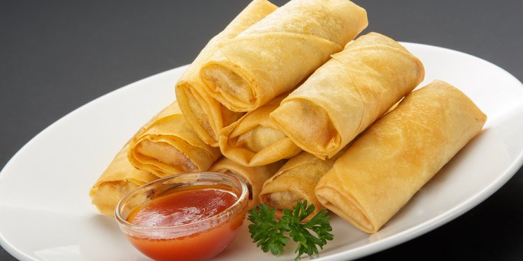 5 Cara Membuat Lumpia Dengan Berbagai Isi Mudah Dicoba Sendiri Di Rumah Merdeka Com